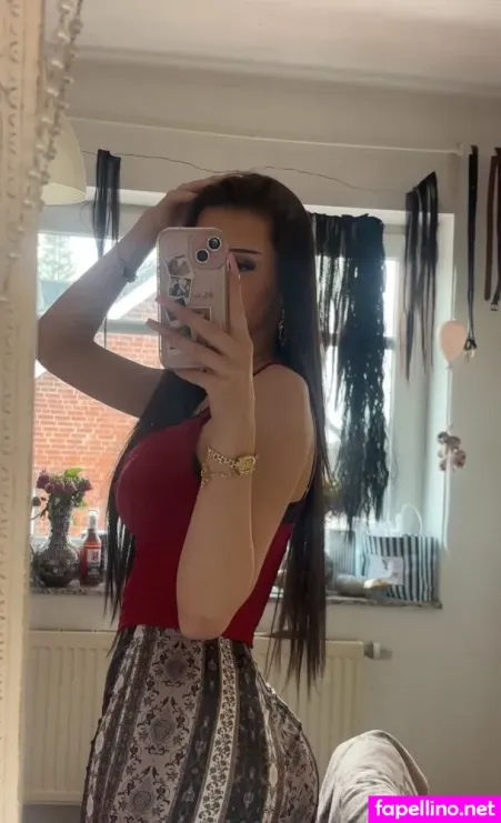 Piasecret OnlyFans Thumbnail #bXZo4VisLU