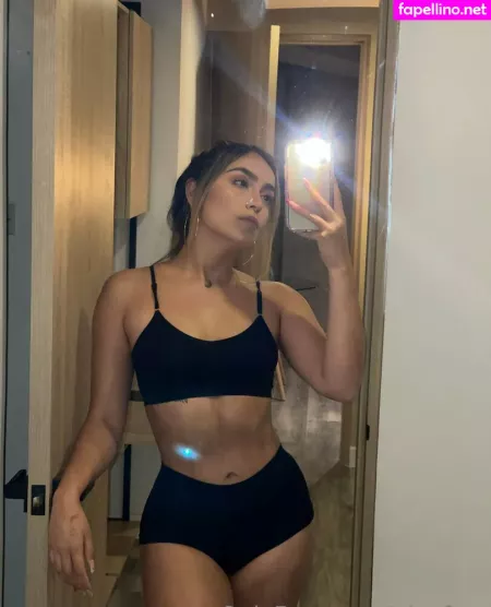 Piaxfree OnlyFans Thumbnail #YbLZxaiWu2