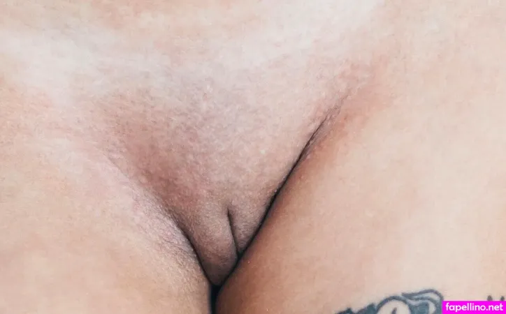 Pibzinha OnlyFans Thumbnail #qOL3NRxFQV
