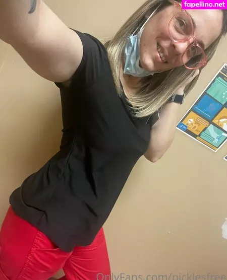 Picklesfree OnlyFans Thumbnail #9mVtzbhLS9