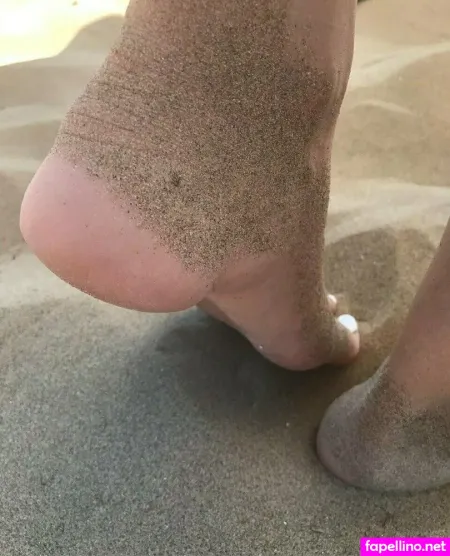 Piedini Elena 22 OnlyFans Thumbnail #3OZsI2SVUN