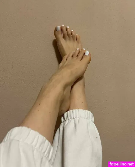 Piedini Elena 22 OnlyFans Thumbnail #kv3uqQ4jyG