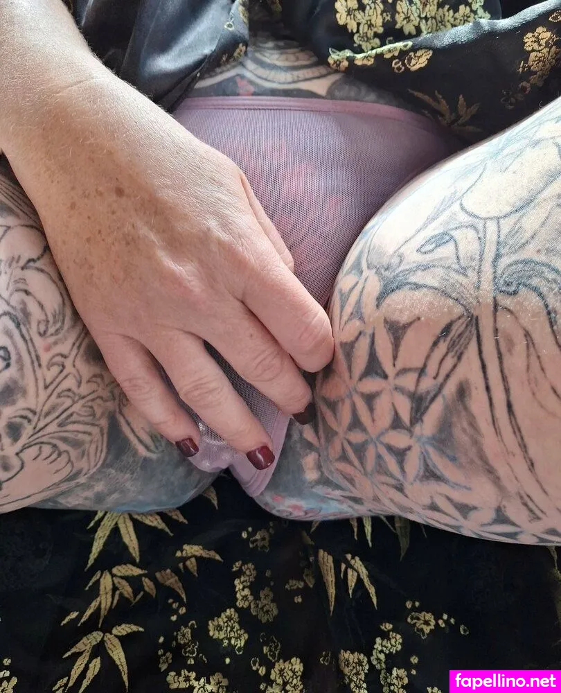 amber_lr, piercedntattooed Nude Leaked OnlyFans Photo #2g6J4k6F7N