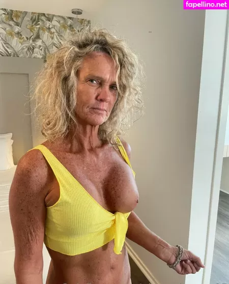 Piercedpussy05 OnlyFans Thumbnail #o7HqeMzdio