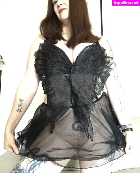 Piercedpussysiren OnlyFans Thumbnail #XWp2ZvUFbK