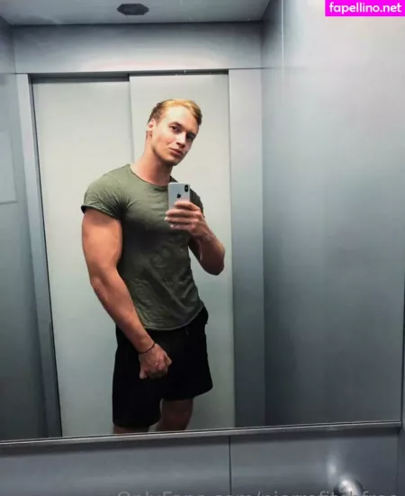 Pierrefitchfree OnlyFans Thumbnail #4oDrKRpP1f