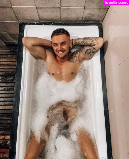 Pierrefitchfree OnlyFans Thumbnail #glHTdSjUFe