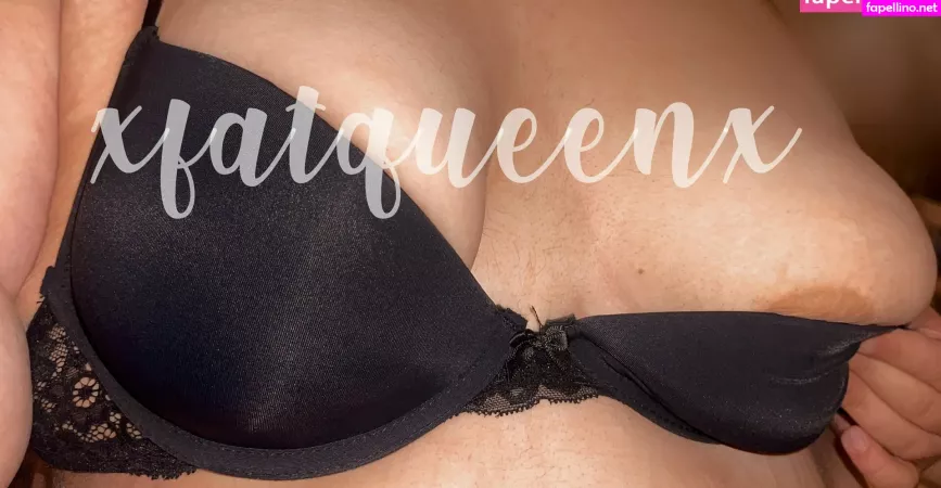 Piggyclara OnlyFans Thumbnail #YINs8I1KLw