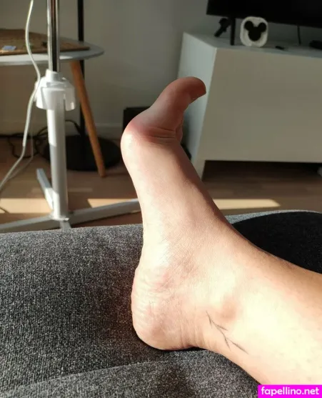 Pikafeet2000 OnlyFans Thumbnail #wsZmTH8RAM