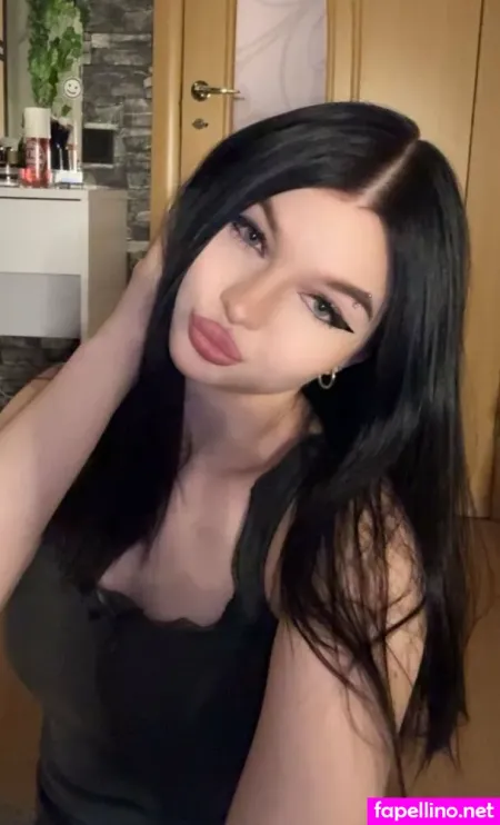 Pikku Milana OnlyFans Thumbnail #TZbKm8lhLG