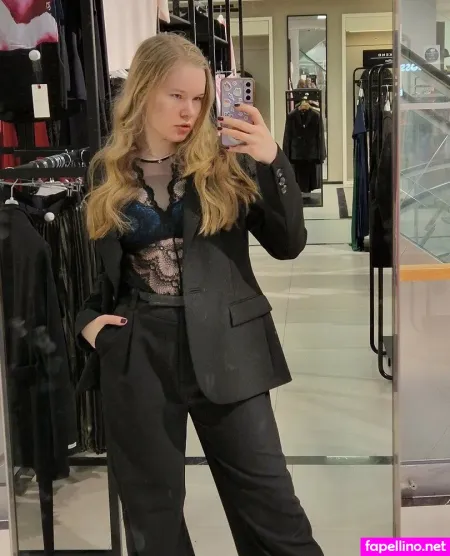 Pikkusiili OnlyFans Thumbnail #AJSHdyF44r