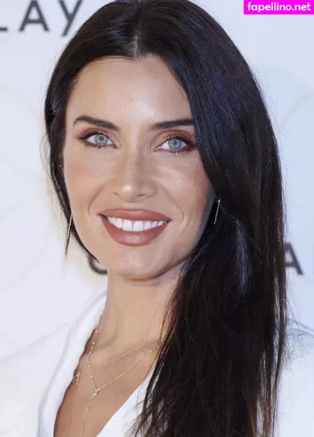 Pilar Rubio OnlyFans Thumbnail #1udb9vZskS