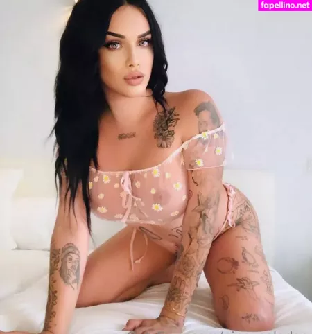 Pina Coladaa OnlyFans Thumbnail #t0UfRNJnR6