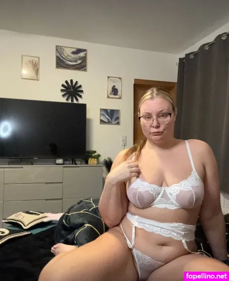 Pina Peach 1 OnlyFans Thumbnail #qqNj0JK6cR