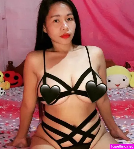 Pinay Elena OnlyFans Thumbnail #xoeKcX3vuM