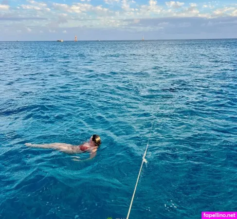 Pineapple Ellie Free OnlyFans Thumbnail #LpFSPSFCPH