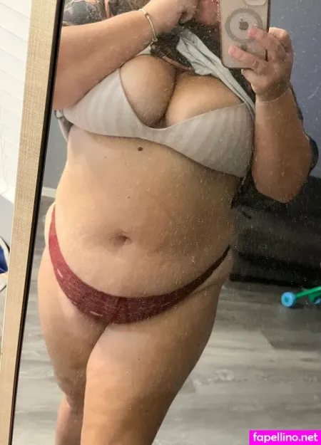 Pineapple Titz OnlyFans Thumbnail #m5Xof6eNDl