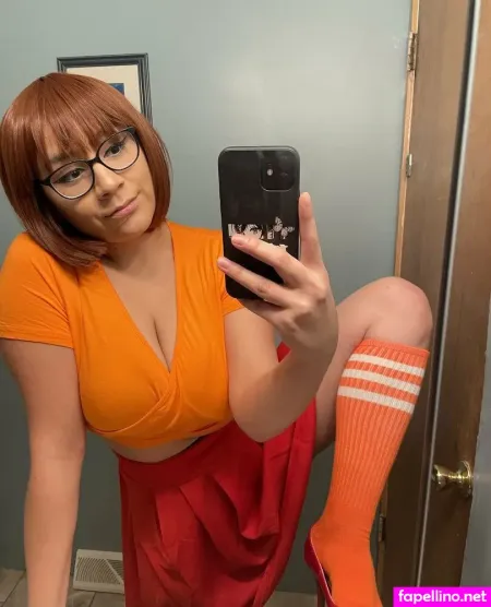 Pineapplepae OnlyFans Thumbnail #VvE0gwHRvh