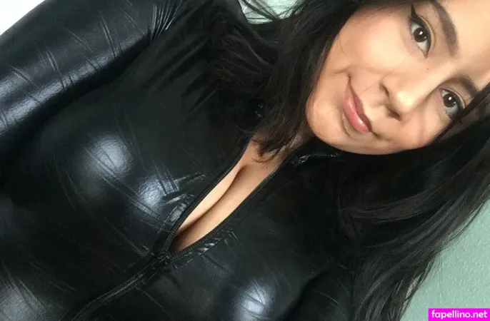 Pineapplepae OnlyFans Thumbnail #YgsEAndyO5