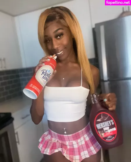 Pineapplepuci OnlyFans Thumbnail #CwIRDCXCaI