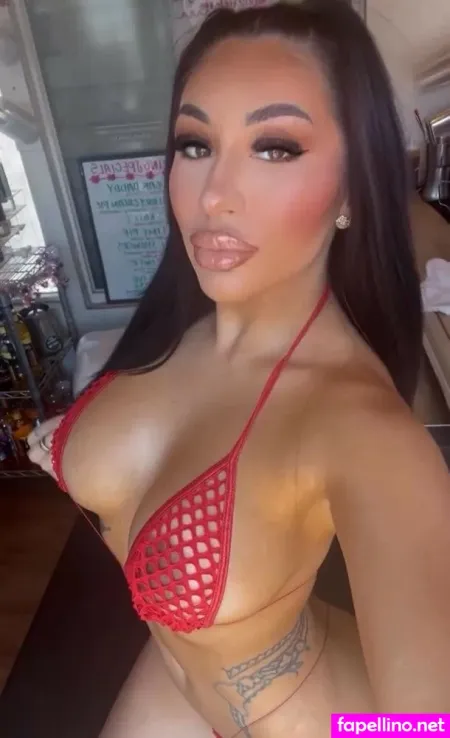 Pineapplexoprincess OnlyFans Thumbnail #VFVJCLVvER