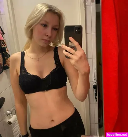 Pinjakasteh OnlyFans Thumbnail #poj0QjKdis