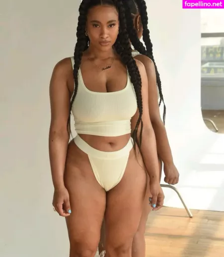 Pink Besos OnlyFans Thumbnail #D14IAmnLqx