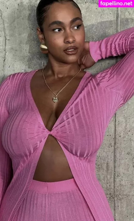 Pink Besos OnlyFans Thumbnail #OkkYdG1cLs