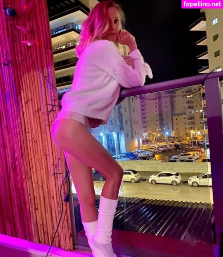 Pink Princess On Sky OnlyFans Thumbnail #xQ7rFFdgMu