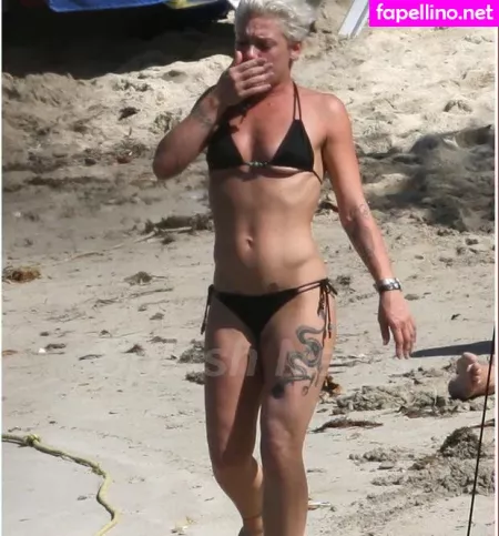 Pink OnlyFans Thumbnail #oa6r2yAnak