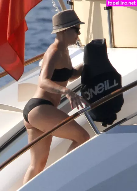 Pink OnlyFans Thumbnail #vIFYQ5axWL