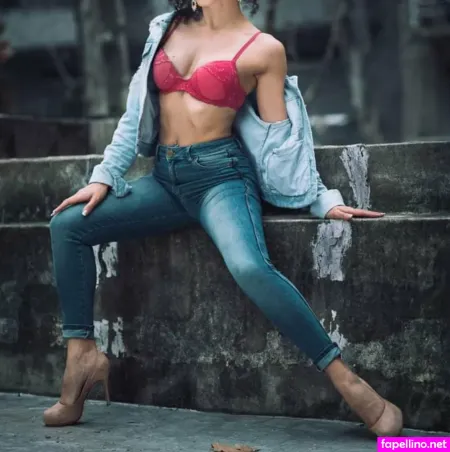 Pinkalinacurlydancer OnlyFans Thumbnail #xeAdLvW3mT
