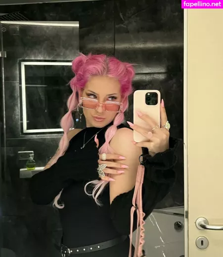 Pinkarosalina OnlyFans Thumbnail #PqrNwrQRjZ