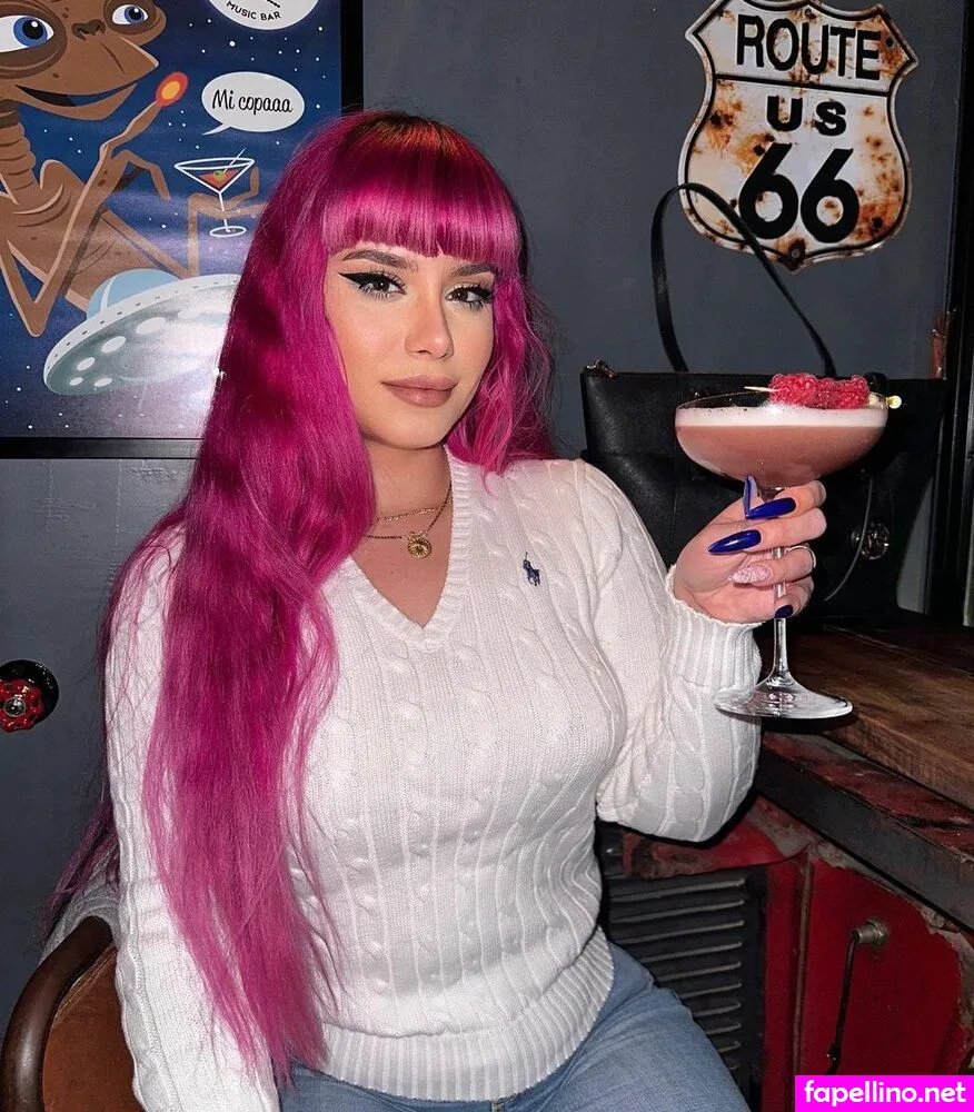 https:, pinkcharlotte, pinkkcharlottee Nude Leaked OnlyFans Photo #lioq0rcfO3