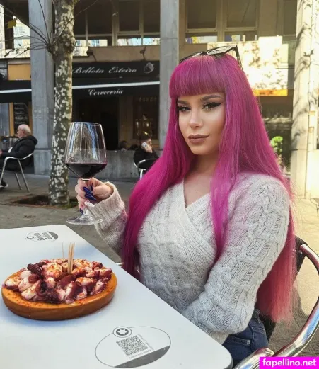 Pinkcharlotte OnlyFans Thumbnail #r0ubKpXmr0