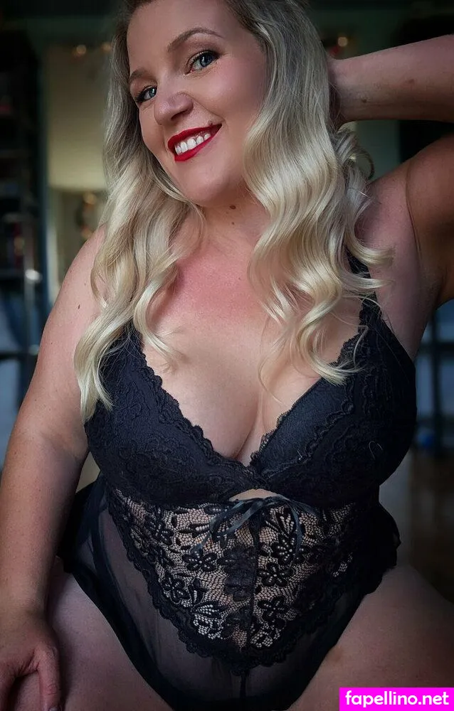 pinkcurvyblonde, reelcurvyblonde Nude Leaked OnlyFans Photo #4Vef1A8a85