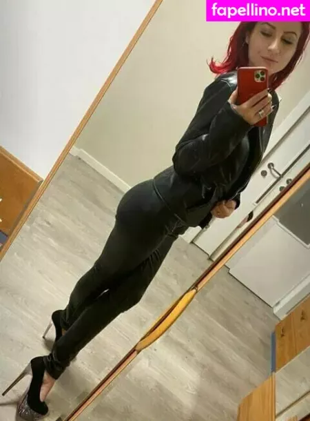 Pinkhairedgirlfr33 OnlyFans Thumbnail #0mNuicKuvF