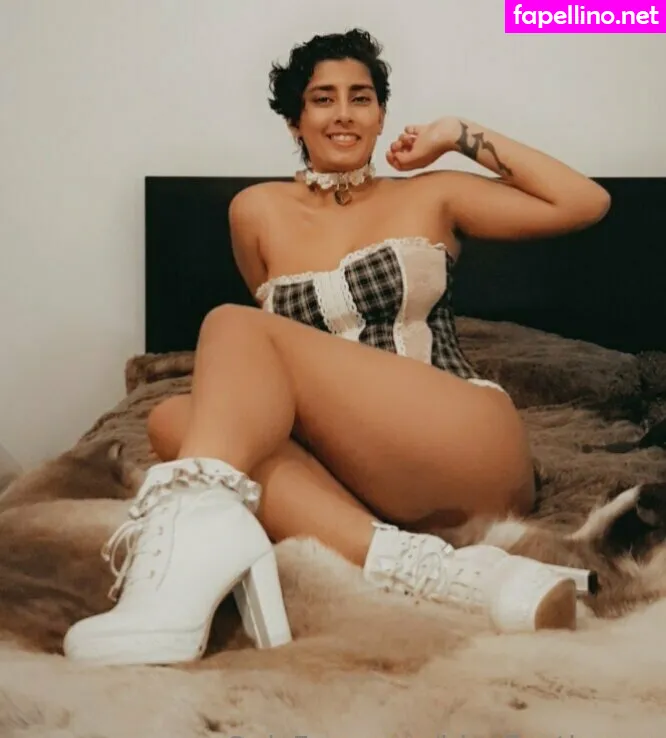 beeawarenj, pinkhivequeen Nude Leaked OnlyFans Photo #hjmbWbv2fE