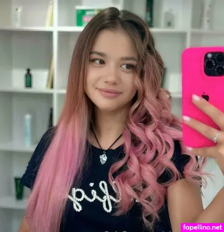 Pinkloveheart OnlyFans Thumbnail #1vhqYn0MmC