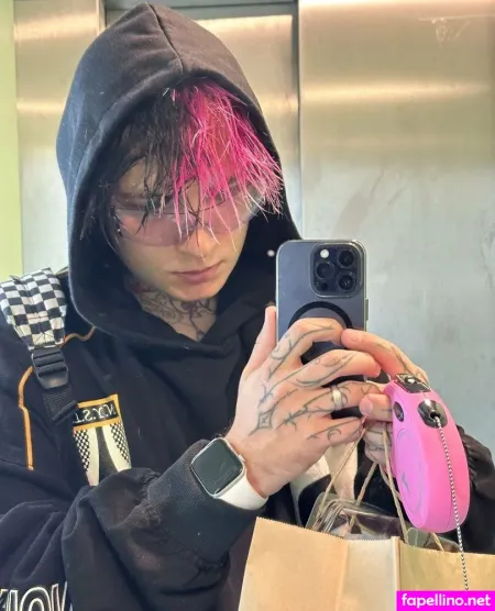 Pinklovingboy OnlyFans Thumbnail #NSlEBKBTsa