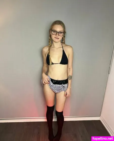 Pinklunaxo OnlyFans Thumbnail #4vpTnaNdXK