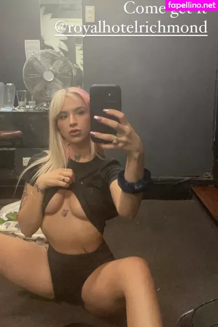 Pinkpantshoe OnlyFans Thumbnail #bEWaLDgHHA