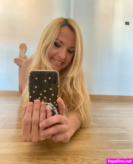 Pinkrose821 OnlyFans Thumbnail #Q3npA1yO4E
