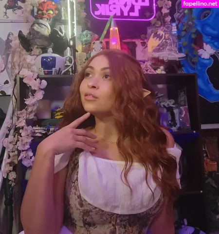 Pinksaltmoon OnlyFans Thumbnail #09fDcEke6L