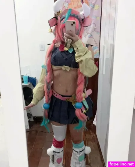 Pinkstrawbells Main Profile Photo