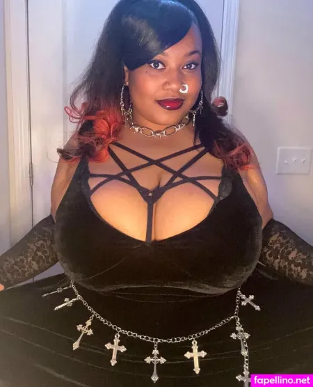 Pinkvelvet1122 OnlyFans Thumbnail #MnDvuN0ch4