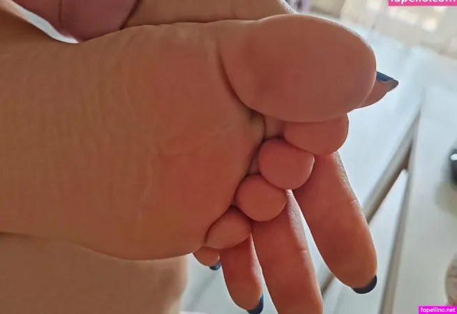 Pinkyfeet23 Main Profile Photo