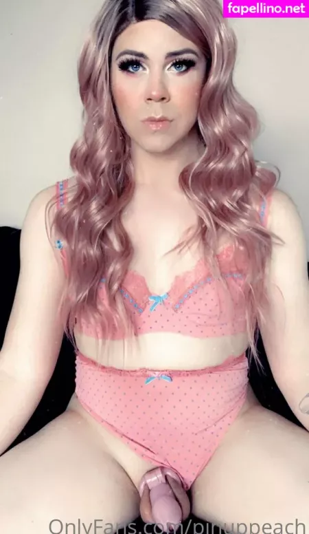 Pinuppeach OnlyFans Thumbnail #LunT8I3hqY