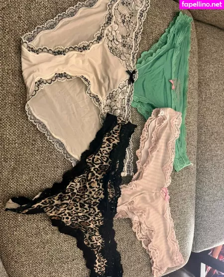 Pinuppeach OnlyFans Thumbnail #UUUYOXbuuc