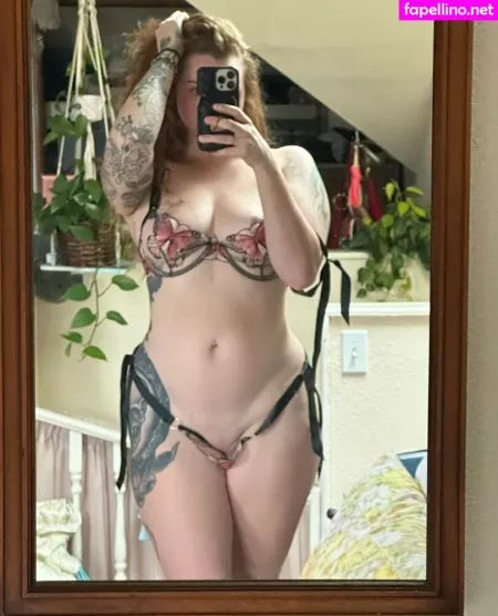 Pipermaepeachfree OnlyFans Thumbnail #5ooNe9as6O